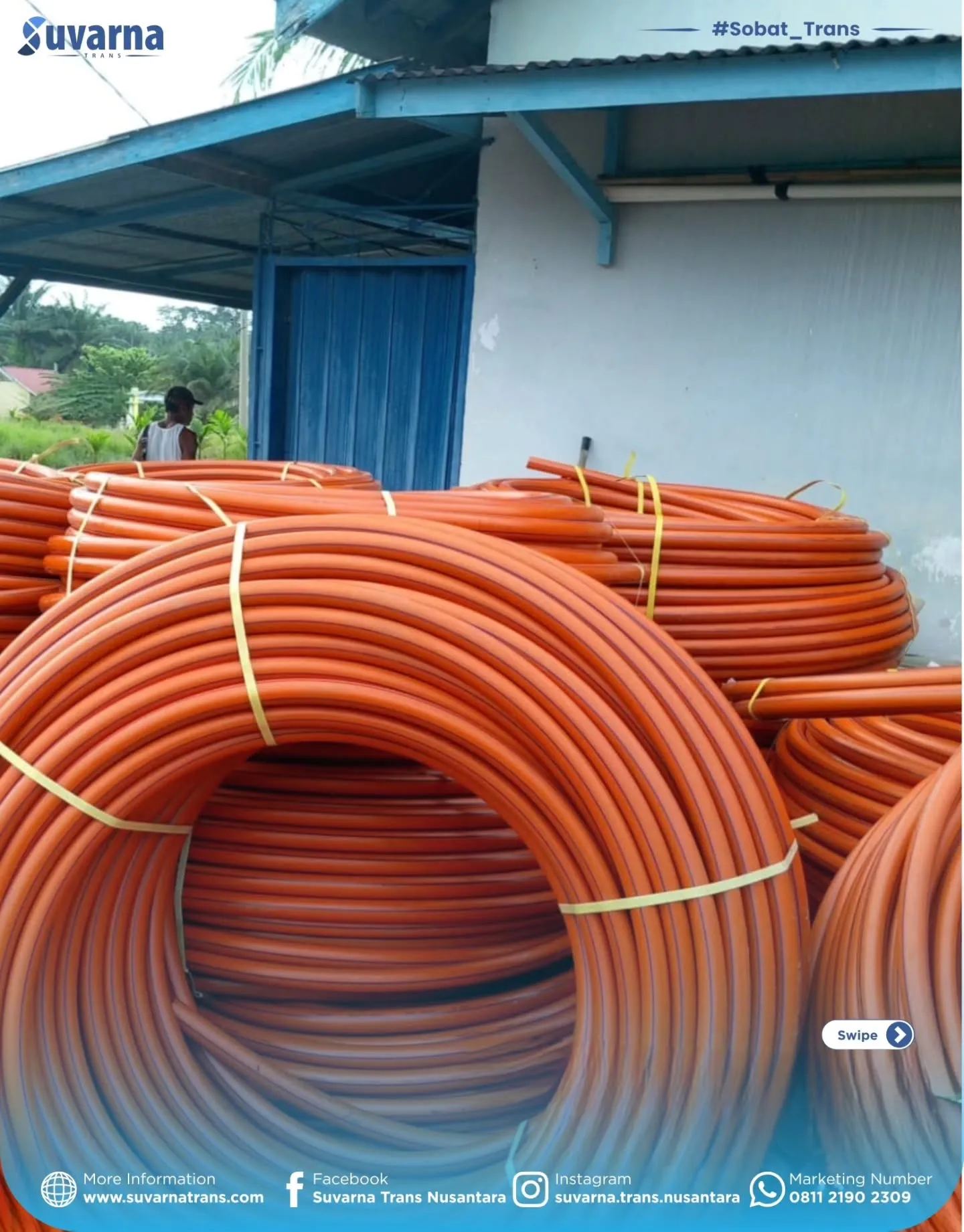 Gulungan kabel HDPE oranye dibongkar di lokasi tujuan Pekanbaru (2/4)