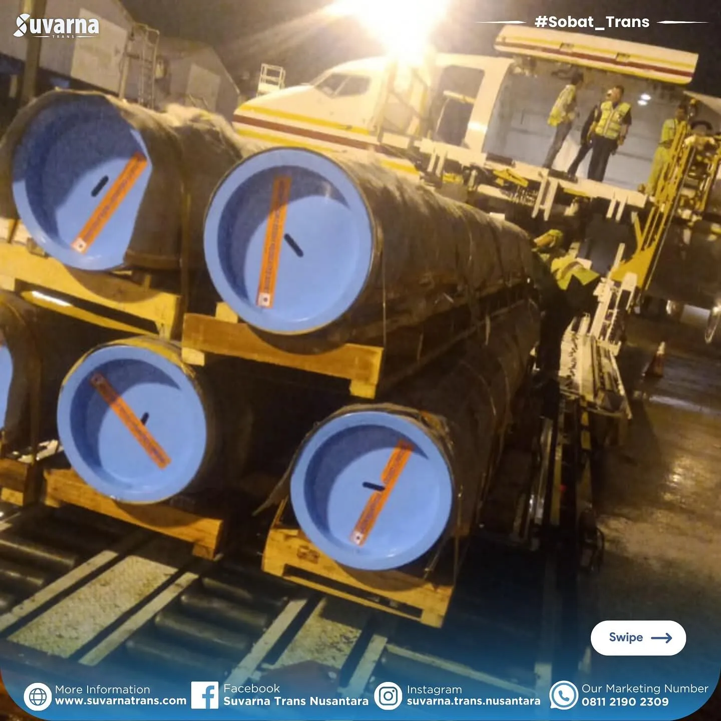Pipa baja di atas dolly kargo disiapkan di apron bandara (3/3)